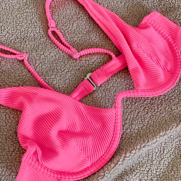 Neon/Hot Pink bikini top - Picture 4 of 6